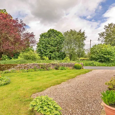 Finest Retreats - The Nook Bank Newton * Skipton